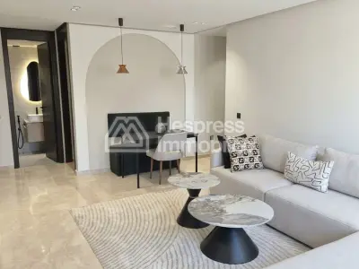 New furnished studio apartment, central location