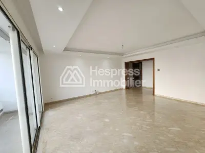 Bel appartement moderne à vendre plein Racine