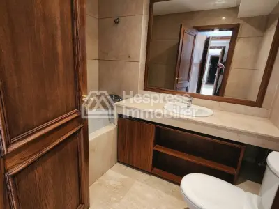 Bel appartement moderne à vendre plein Racine