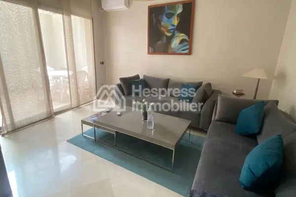 Modern studio apartment Racine for sale with courtyard