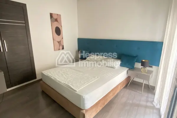 Modern studio apartment Racine for sale with courtyard