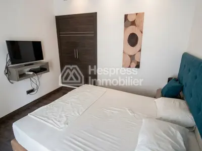Modern studio apartment Racine for sale with courtyard