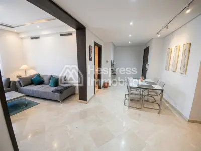 Modern studio apartment Racine for sale with courtyard