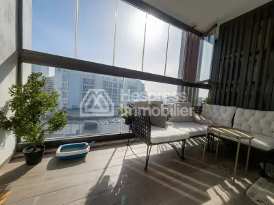 Appartement ensoleillé VIDE à louer plein CFC