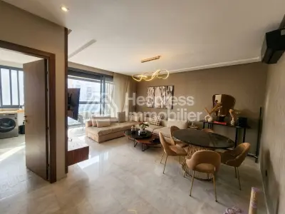 Appartement ensoleillé VIDE à louer plein CFC