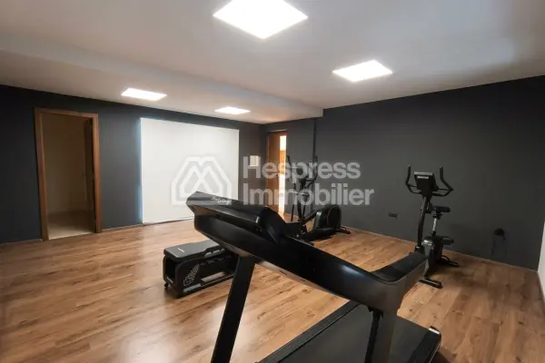 Studio Neuf à la vente meublé avec salle de sport