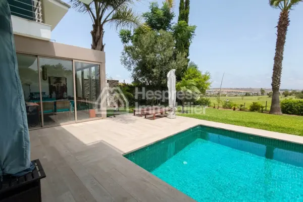 Villa exceptionnelle front golf VIDE à louer