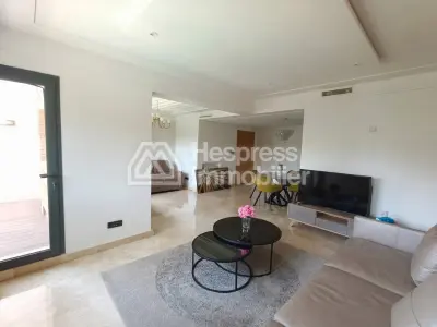 Bel Appart vue dégagée avec rooftop piscine privée