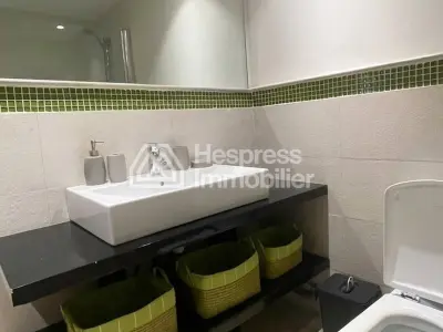 Beautiful modern studio with terrace for rent Racine