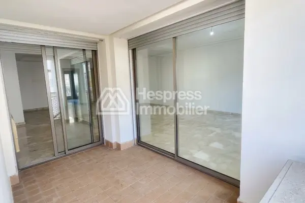 Sunny apartment Racine for sale