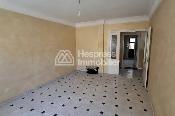 Office apartment in the city center for sale