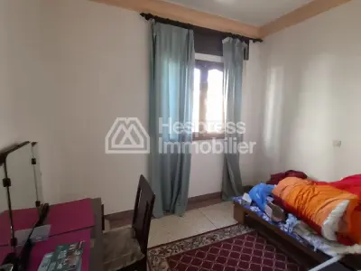 Maison de 3 étages à Drissia Fatima Zohra