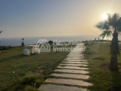 Apartment for sale with terrace in Marina Asila