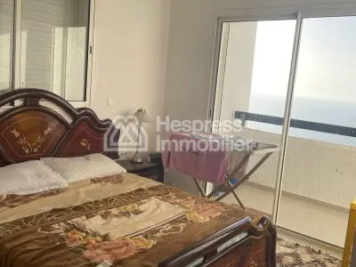 Apartment for sale with terrace in Marina Asila