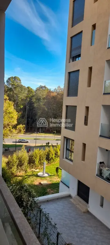 Magnifique appartement à clos des pins
