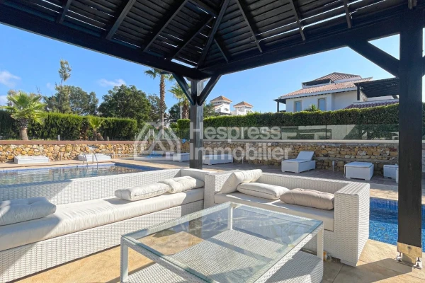 Somptueuse villa en location à Tanger