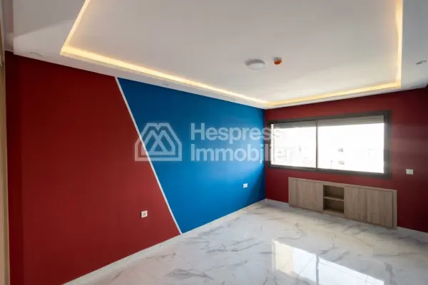 Bel appartement traversant vue piscine