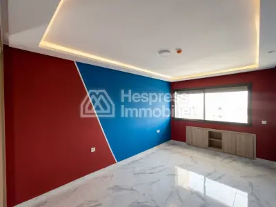 Bel appartement traversant vue piscine