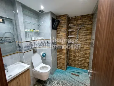 Bel appartement traversant vue piscine