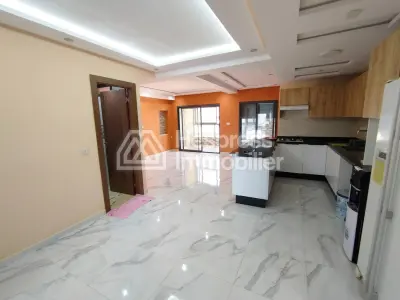 Bel appartement traversant vue piscine