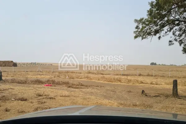 Land of 3.4 Hectares Khemis Sidi Yahya Tifelt
