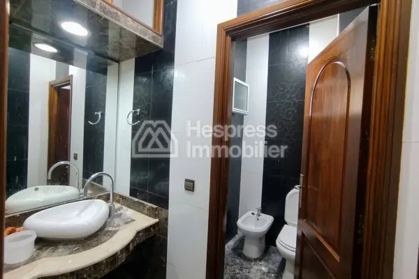 Triplex for sale in Kasbat Lkheir Residence