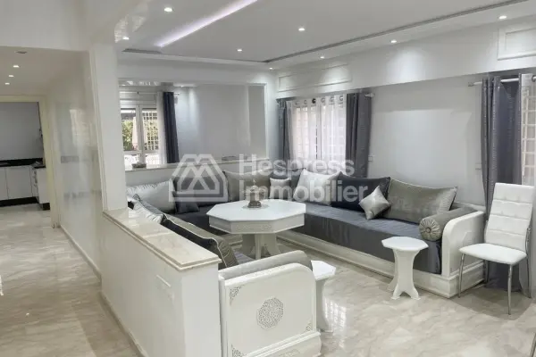 Elegant Duplex with Private Garden in a Secure Residence