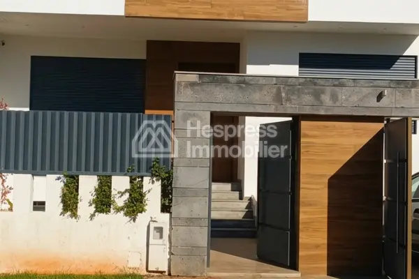 Luxurious new and modern villa in Val d'or