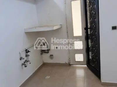 فيلا للإيجار في Ville verte بوسكورة ، مساحتها 800 متر مربع