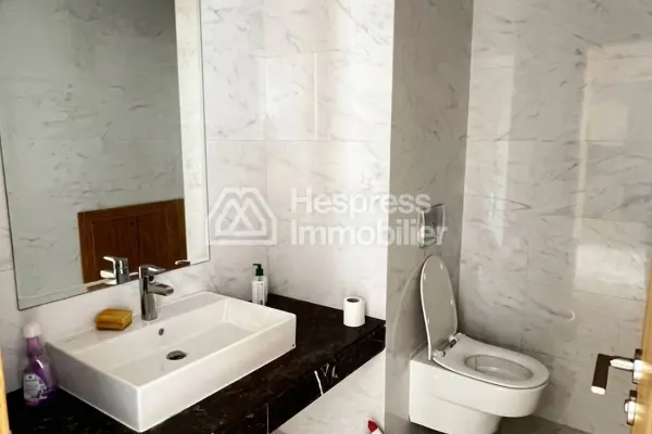 فيلا مفروشة مع مسبح في المدينة الخضراء بوسكورة