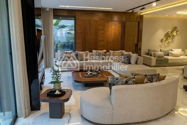 Luxury Modern Villa for Rent in El Mansouria
