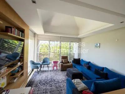 فيلا جميلة جداً للإيجار غير مفروشة في Ville verte