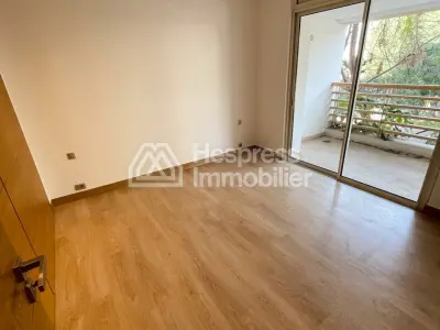 للإيجار - فيلا شبه منفصلة بتقنية CGI في Ville verte