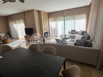 فيلا مفروشة بشكل جميل للإيجار في Ville verte