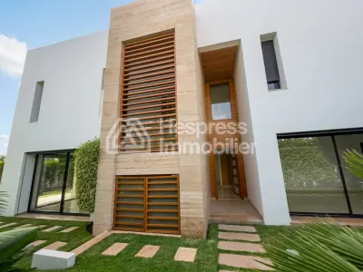 فيلا للإيجار في بوسكورة Ville verte بمساحة 570 مترًا مربعًا