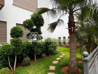 Near British School, empty villa with pool Bouskoura