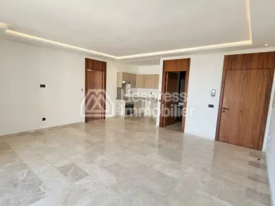 Empty studio apartment for rent CFC