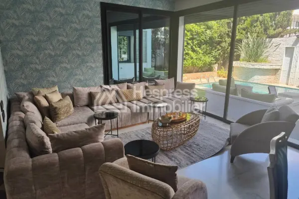 Stunning furnished villa for rent on Bouskoura