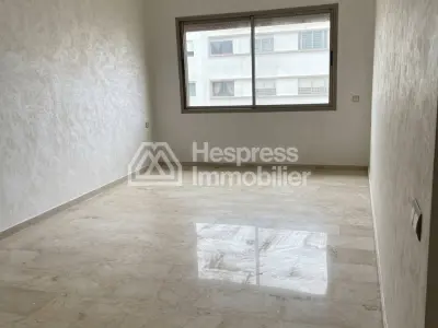 3-bedroom apartment for rent on Californie