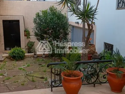 Villa for sale in Florida near Luigie restaurant