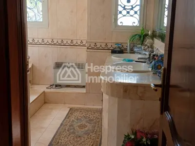 Villa for sale in Florida near Luigie restaurant