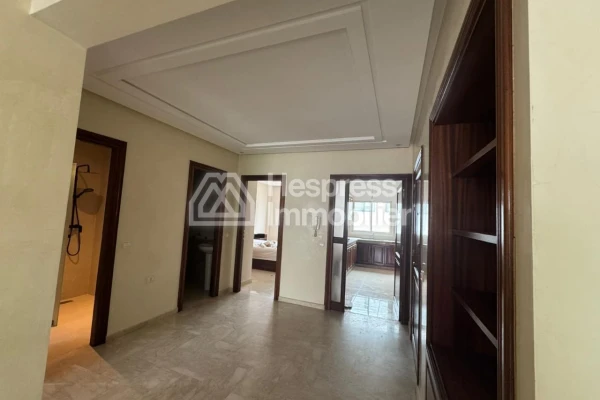 Beautiful apartment with terrace for rent
