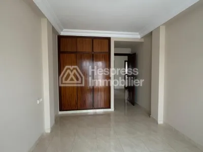 Beautiful apartment with terrace for rent