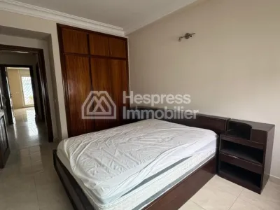 Beautiful apartment with terrace for rent