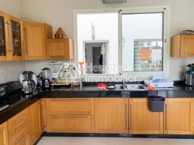 Villa Moderne Meublée à Louer – Bouskoura
