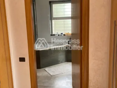 Villa Moderne Meublée à Louer – Bouskoura