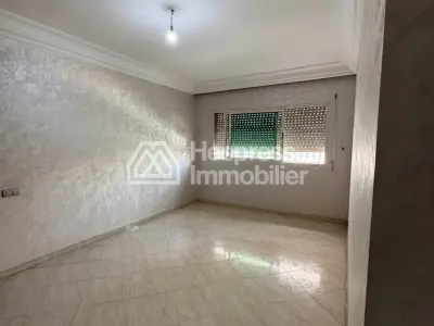 Appartement vide 76 m² à louer – 2 Mars