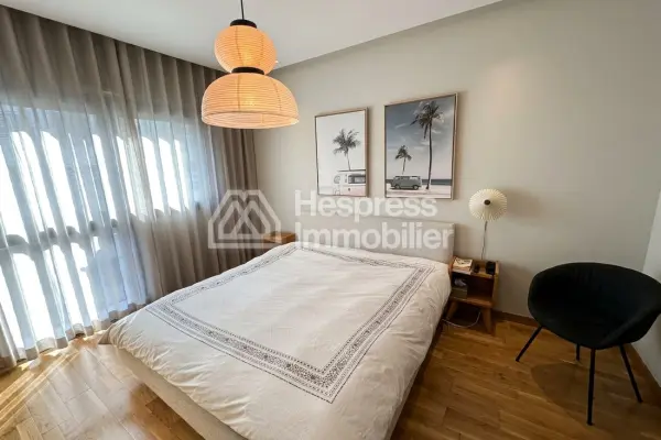 Superb unfurnished apartment for rent, 100 m², in CFC