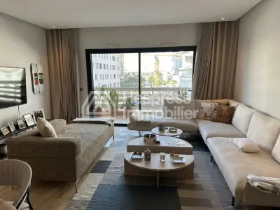 Superb unfurnished apartment for rent, 100 m², in CFC