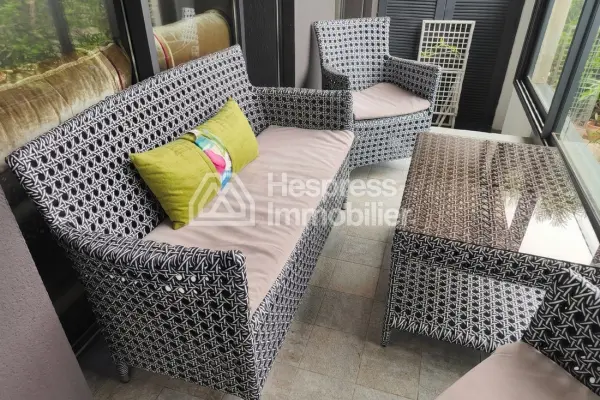 Très bel appartement à CFC à louer 80 m²